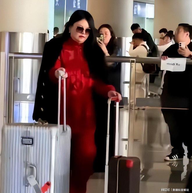 重明显体型变化引人关注开元棋牌李湘回国体重增(图28) 重明显体型变化引人关注开元棋牌李湘回国体重增(图28)